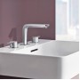 Смеситель для раковины на 3 отверстия Grohe Lineare (20304001)